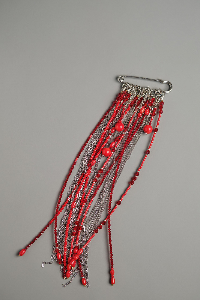 Брошь-булавка «Гранат» с кораллом и шпинелью - фото 4