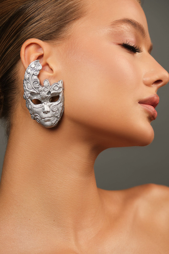 Серьги и кольцо «Карнавал». Цвет: серебро